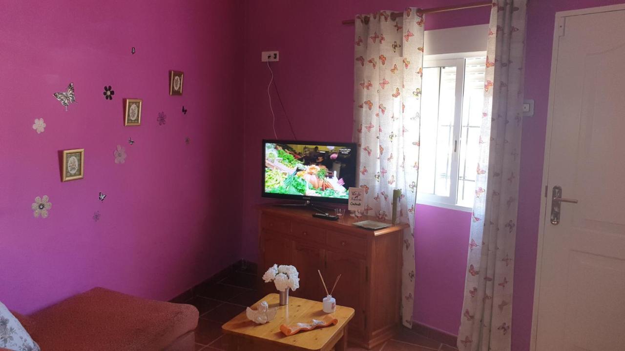 Pequeno Estudio Apartment กรานาดิลญา เด อาโบนา ภายนอก รูปภาพ